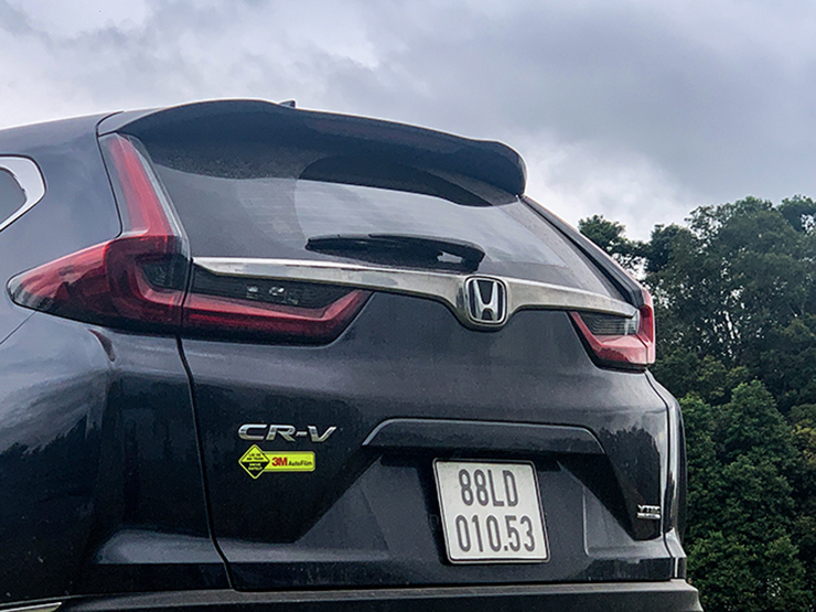 Đánh giá nhanh Honda CR-V, mẫu xe hướng về an toàn cho người dùng Việt - 3