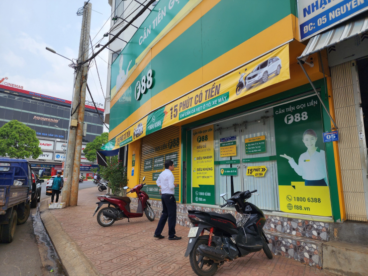 Đắk Lắk: Công an đồng loạt kiểm tra nhiều địa điểm kinh doanh của F88 - 3