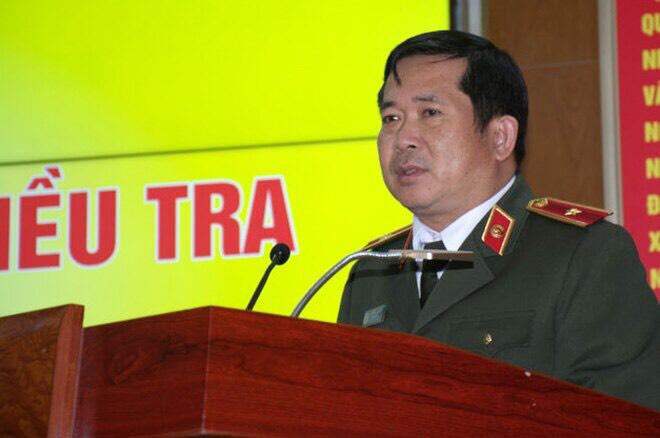 Thiếu tướng Đinh Văn Nơi đã công khai số điện thoại cá nhân, sẵn sàng tiếp nhận tin tố giác tội phạm