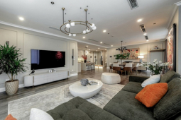 Kinh doanh - Game thủ nổi tiếng Chim Sẻ Đi Nắng khoe căn hộ sang chảnh view toàn thành phố