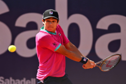Thể thao - Nóng nhất thể thao tối 17/4: "Hung thần" của Nadal thua đau ở Barcelona Open