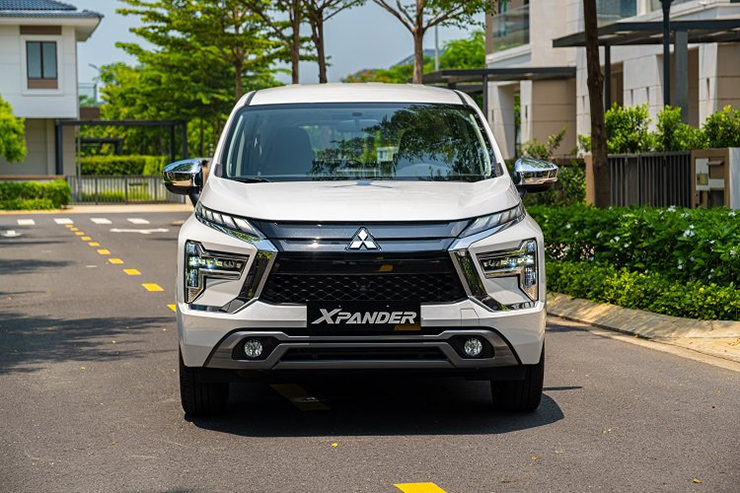 Giá xe Mitsubishi Xpander niêm yết và lăn bánh tháng 4/2023 - 6