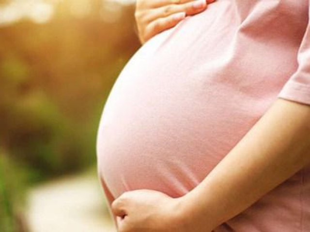 Bạn trẻ - Cuộc sống - Hoang mang không biết ai là cha của con mình vì lỡ lên giường với người khác lúc chồng đi công tác