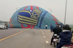 Bác tin ”khinh khí cầu ở Tuyên Quang bị rơi giữa quốc lộ”