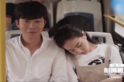 Clip hài hước - Anh chàng nhận cái kết đắng khi tưởng bở "vớ" được gái xinh trên xe bus