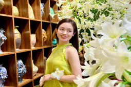 Nhóm bạn ở Hà Nội trang trí phòng gốm với hơn 2.000 bông hoa loa kèn đón tháng Tư