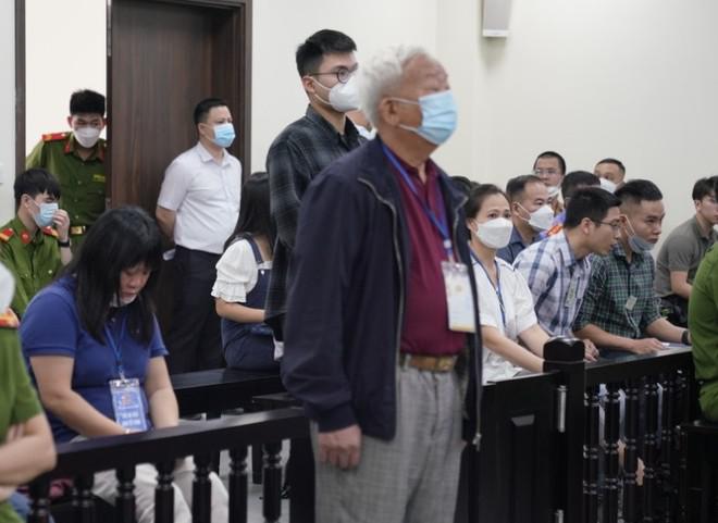 Cảnh ngộ bi đát của ba cha con trong vụ án Bệnh viện Tim Hà Nội - 4