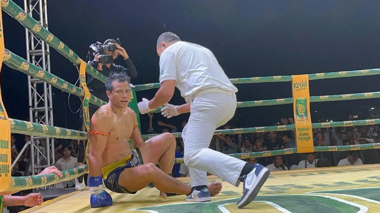 Tranh cãi trước SEA Games 32 ở trận võ sĩ Muay Thái hạ tay đấm Campuchia - 3