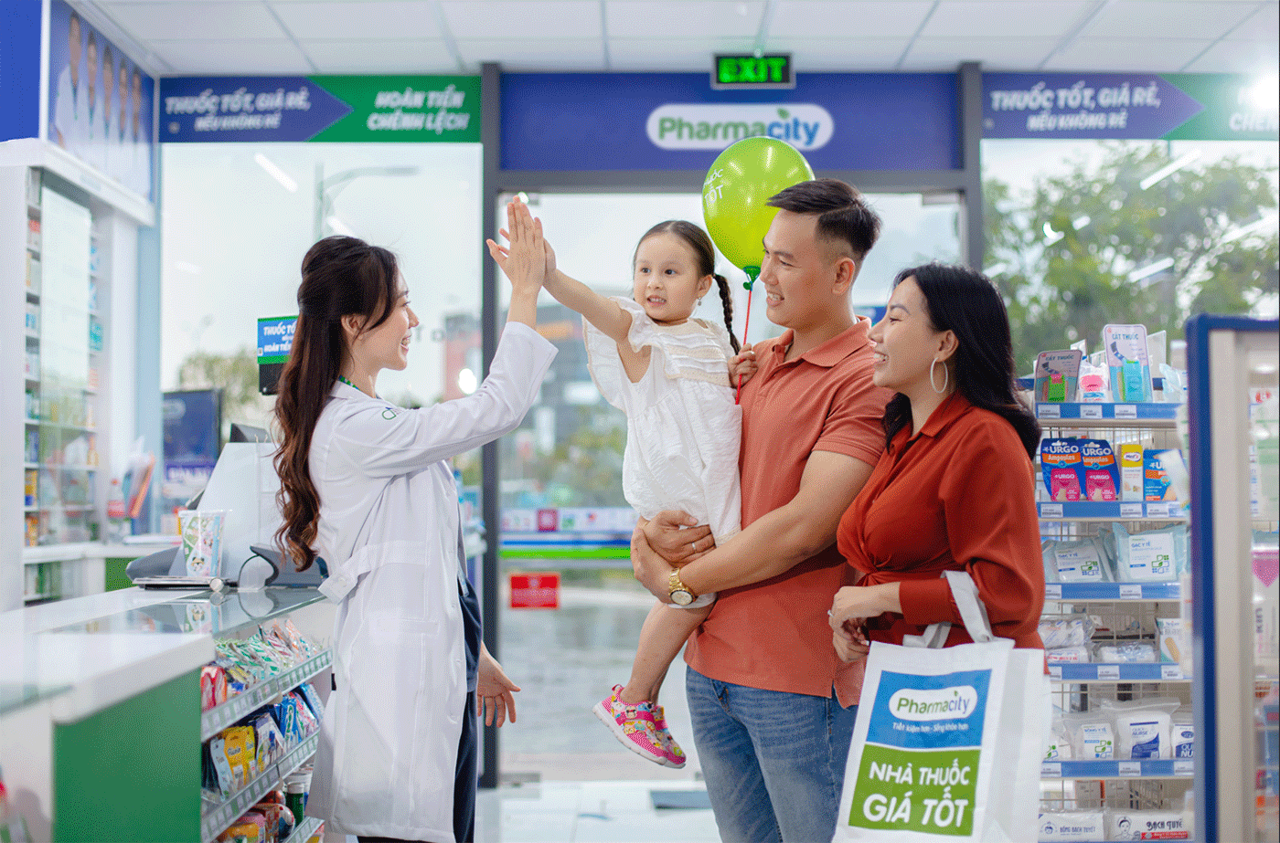 Sự tín nhiệm của khách hàng sẽ quyết định người chiến thắng trên thị trường bán lẻ dược phẩm - 2