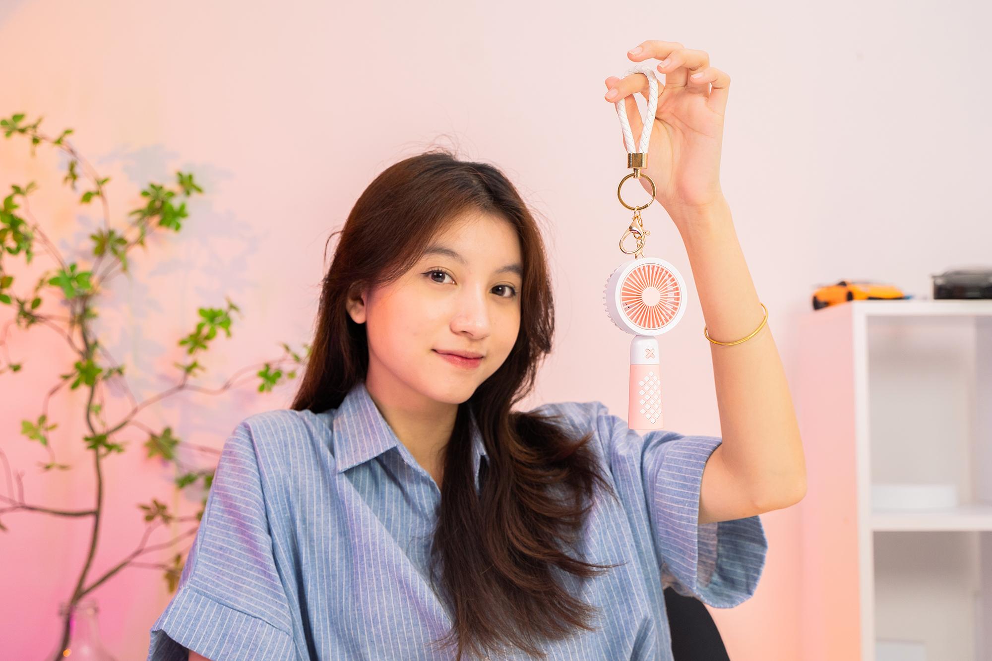 3 phụ kiện công nghệ cần thiết cho du lịch hè giảm giá lớn - 2