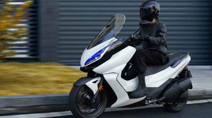 Zontes ZT 500 trình làng - "mối đe dọa" lớn dành cho Yamaha TMAX - 2