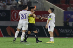 Bóng đá - Văn Quyết chính thức nhận án phạt nặng vì xô xát với trọng tài