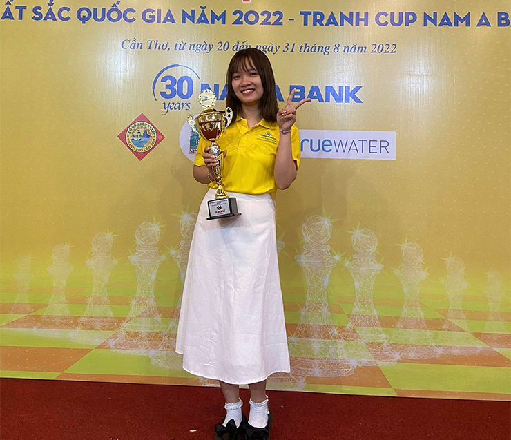 Tuyển cờ “ốc” Việt Nam có dàn người đẹp ra quân săn HCV SEA Games 32 - 3