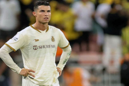 Ronaldo bị chế giễu “đi đến đâu tàu chìm đến đó”, vô địch Saudi Arabia gặp khó