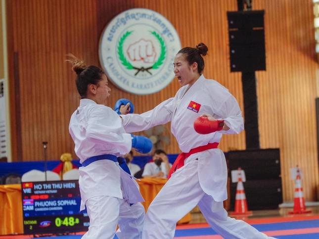 Đội tuyển karate Việt Nam treo thưởng 500 USD cho HCV SEA Games - 1