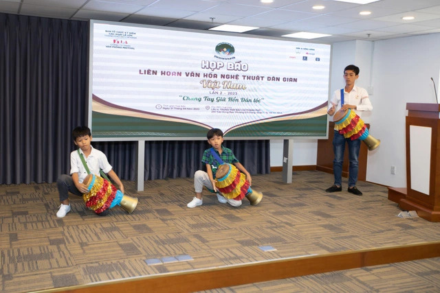 Nghệ nhân mặt nạ từ chối show hàng trăm triệu đồng để tham gia LH văn hóa nghệ thuật dân gian - 3