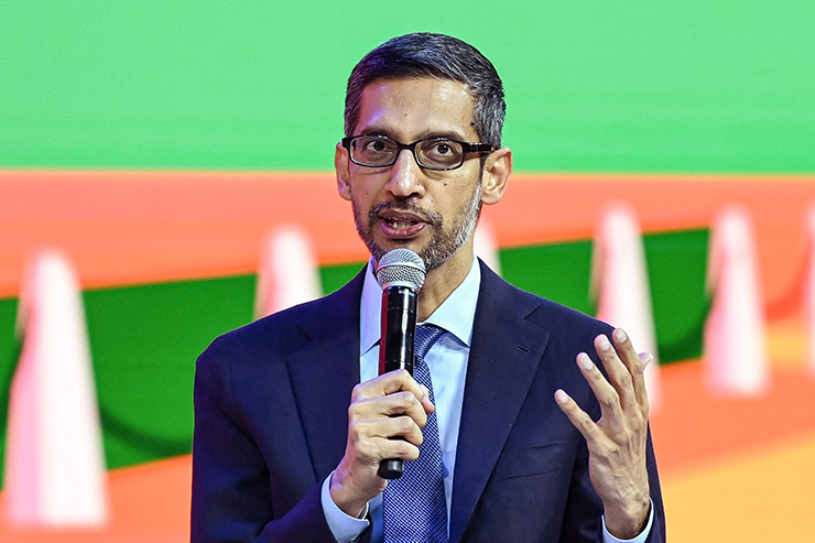 Khoản tiền mà CEO Sundar Pichai nhận được từ Google trong năm 2022 lên đến 226 triệu USD.