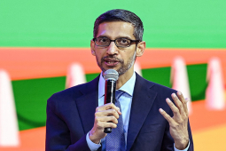 Thời trang Hi-tech - Sa thải 12.000 nhân viên, thuyền trưởng Google gây bức xúc khi vẫn nhận lương khủng