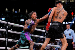 Đỉnh cao boxing: Gervonta Davis đấm gục Garcia ở hiệp 7, giữ ngai  " Vua WBA " 