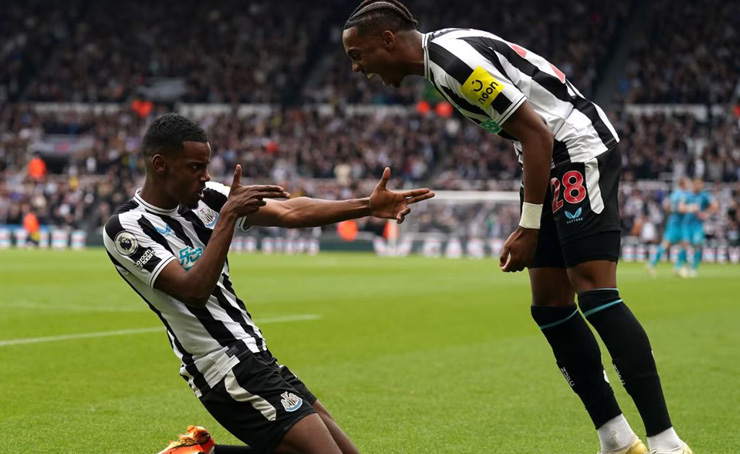 Newcastle United đại thắng không tưởng 6-1 trước Tottenham Hotspur