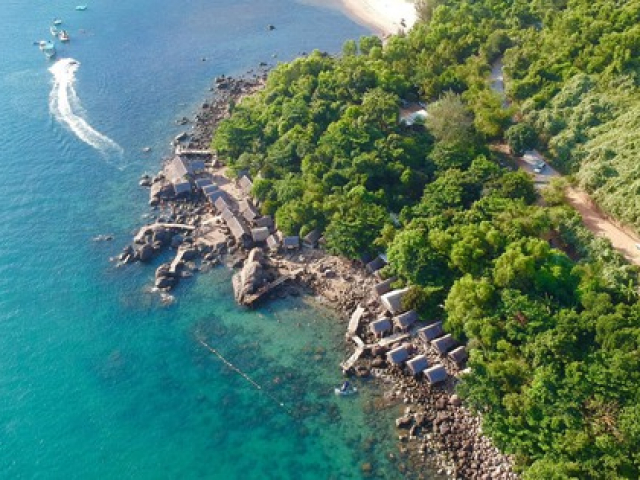 Du lịch - Khám phá ngay điểm du lịch bãi đá đen Sơn Trà "hot" nhất Đà Nẵng trong dịp 30/4 - 1/5