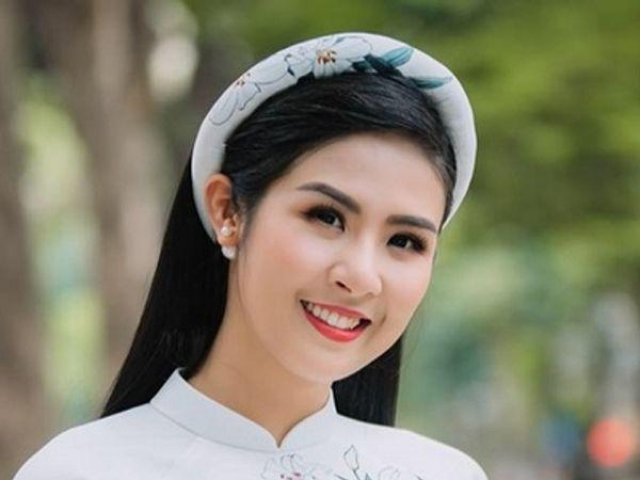 Hé lộ mức lương của Hoa hậu Ngọc Hân tại công ty bất động sản