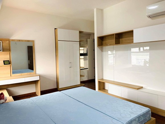 Lại bị cộng đồng chỉ trích vì "quay xe diễn vụ bảo hiểm", Ngọc Lan thực chất giàu có ra sao, có mấy ngôi nhà? - 12