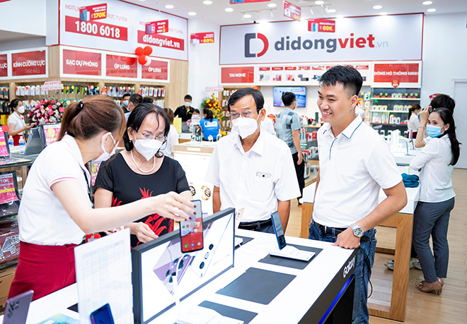 Di Động Việt luôn đem đến cho khách hàng những quyền lợi vượt trội nhờ vào những chính sách đặc biệt & vượt trội