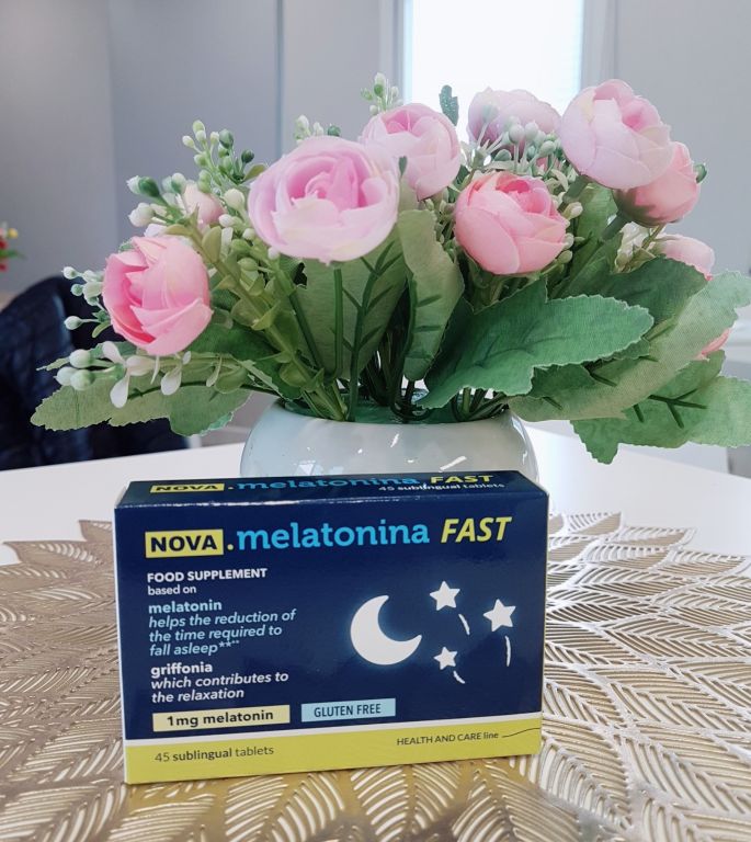 Cách hỗ trợ giấc ngủ hiệu quả với viên ngậm Nova.melatonina FAST - 2