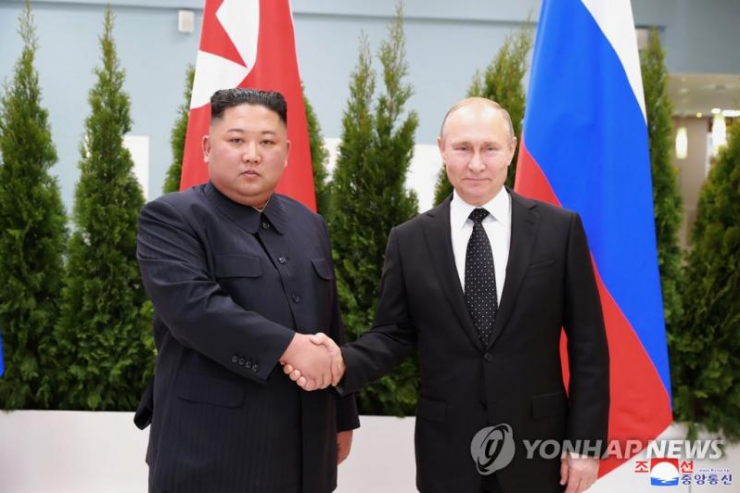 Nhà lãnh đạo Triều Tiên Kim Jong-un và Tổng thống Nga Vladimir Putin tại hội nghị thượng đỉnh năm 2019. Ảnh: KCNA