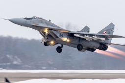 Báo Anh: Ukraine tháo dỡ chiến đấu cơ MiG-29 do Ba Lan, Slovakia cung cấp
