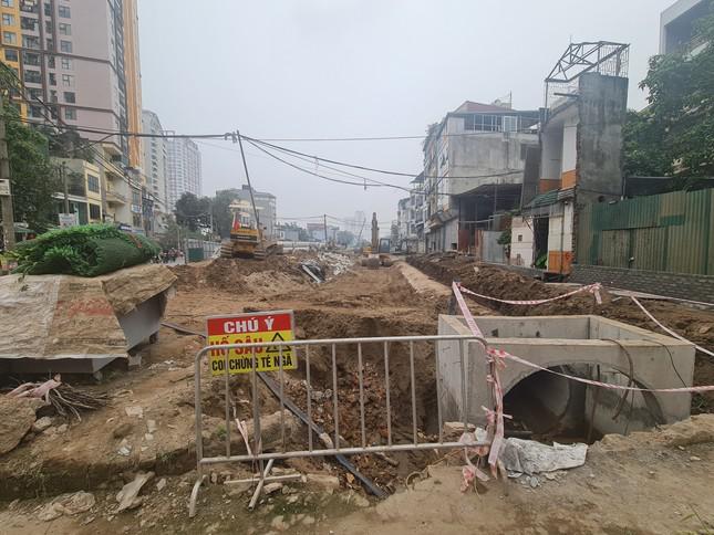 Cận cảnh dự án đường vành đai dài 2km, 13 năm vẫn bất động - 17