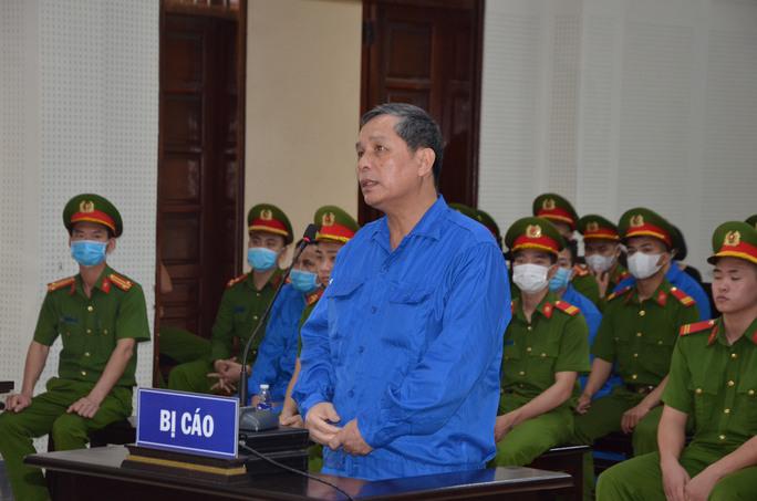 Bị cáo Phạm Hồng Hà, cựu Chủ tịch UBND TP Hạ Long tại phiên tòa.