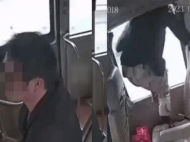 Phi thường - kỳ quặc - Thanh niên có hành động gây sốc khi không xin được tài xế dừng xe trên đường cao tốc