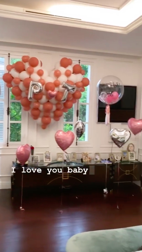 Cận cảnh biệt thự 'cung điện' của Á hậu vừa được chồng đại gia tổ chức sinh nhật rực rỡ như đám cưới - 12