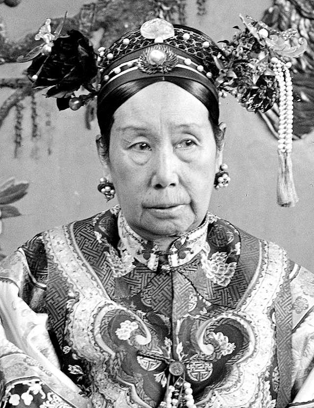Chân dung Từ Hi Thái hậu.