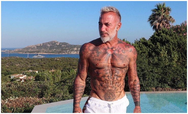 Gianluca Vacchi, 55 tuổi, nổi tiếng là người đàn ông chất nhất Instagram với cuộc sống xa hoa, giàu có. 
