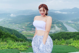 Làm đẹp - Nổi đình đám nhờ cặp chân to hơn đàn ông, 2 mỹ nhân này vẫn là nữ thần sắc đẹp