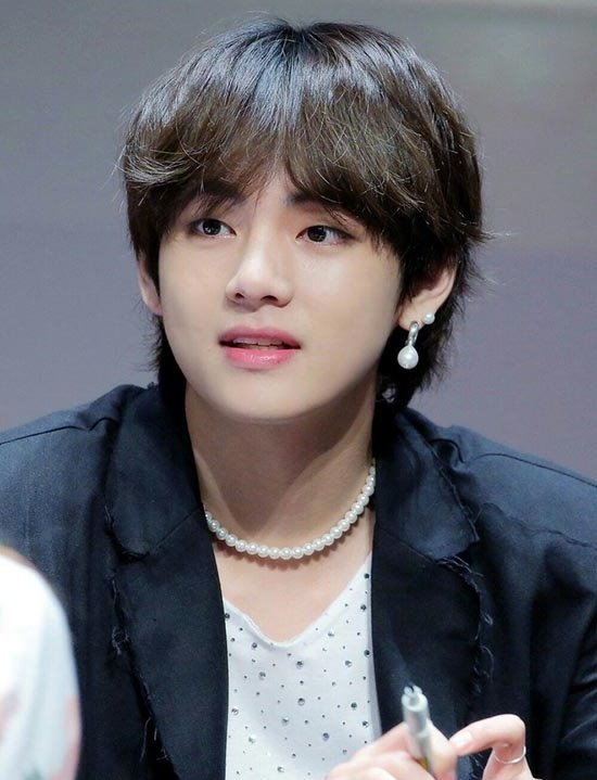 9 kiểu khuyên tai giúp nam giới sành điệu và hiện đại hơn - 8