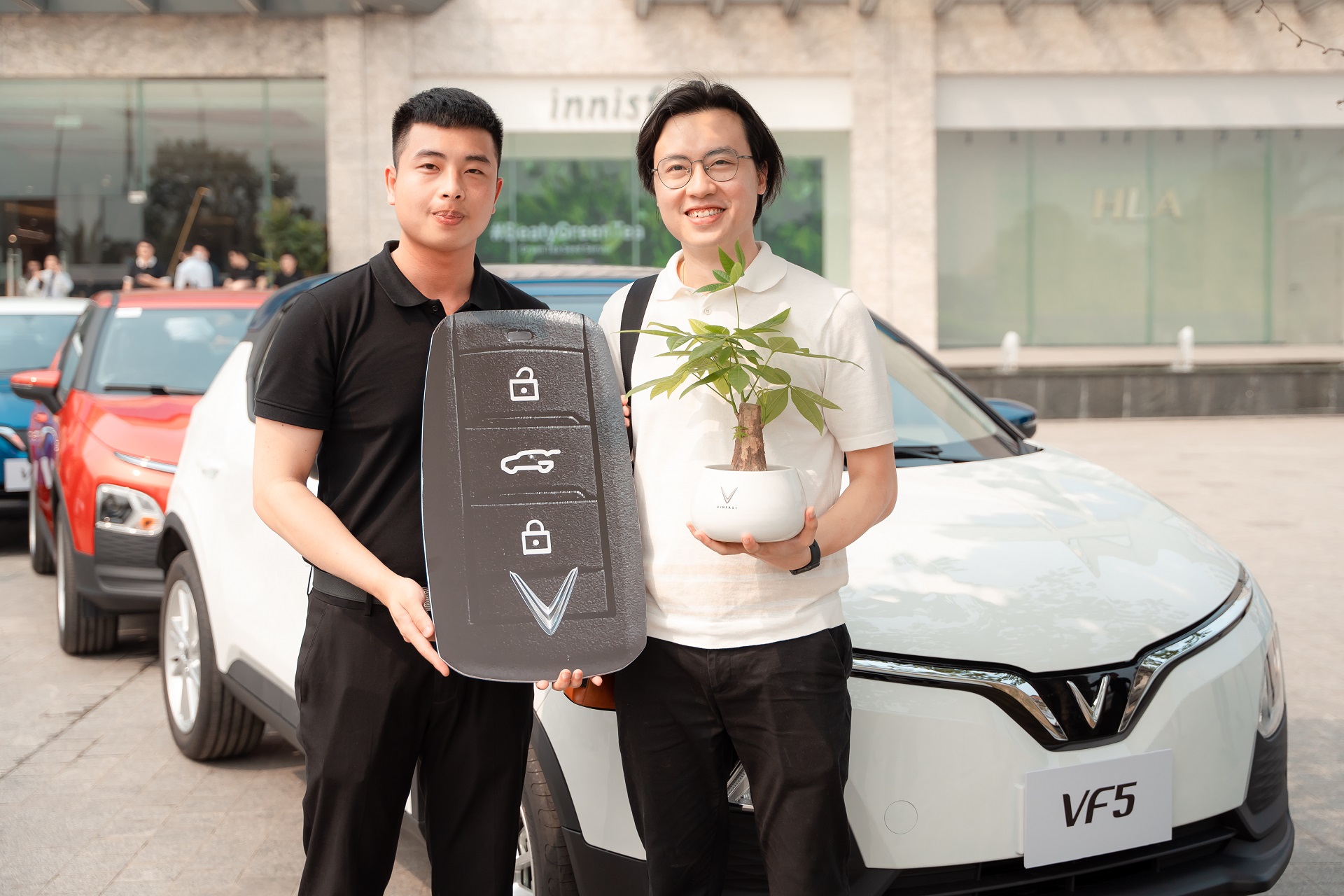 VinFast VF 5 Plus - mẫu xe nổi bật phân khúc A - 2