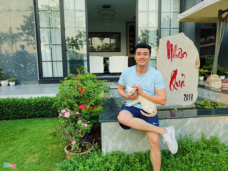 Quốc Trường giàu có sống độc thân trong biệt thự 40 tỷ, vật dụng căn bếp khiến ai cũng muốn được sở hữu - 9