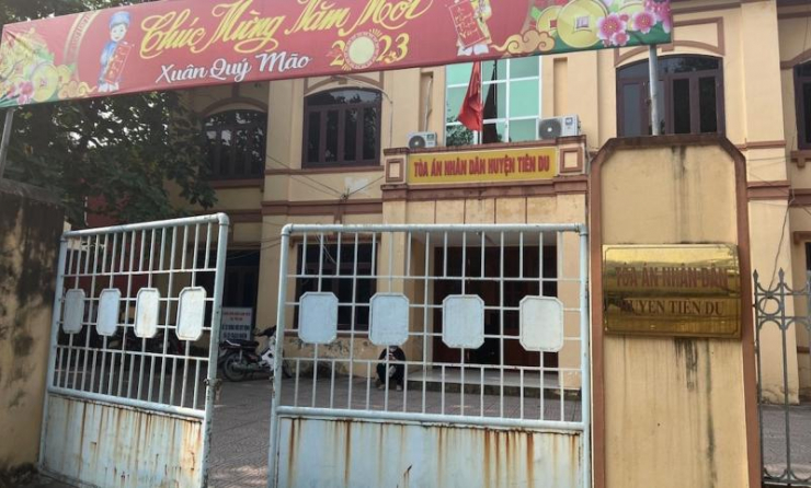 Hai cựu Chủ tịch UBND thị trấn ở Bắc Ninh cùng bị tuyên phạt 12 năm tù - 1