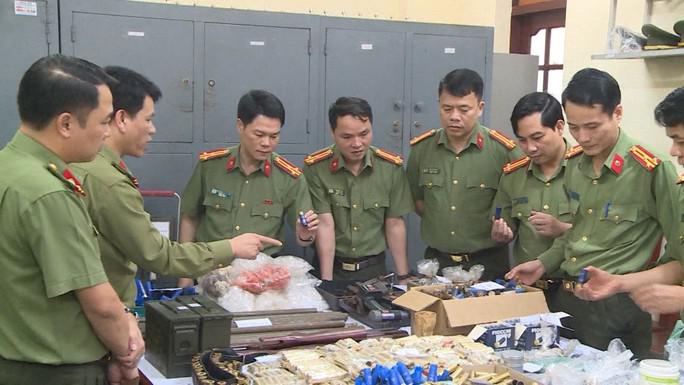 Đây là 2 đường dây chế tạo, tàng trữ, mua bán vũ khí, vật liệu nổ quy mô lớn được Công an tỉnh Thanh Hóa liên tiếp triệt xóa
