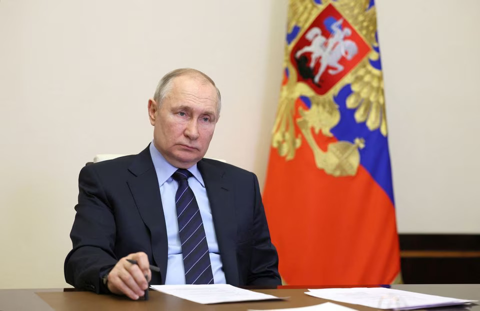 Các tập đoàn khổng lồ “toát mồ hôi” vì lệnh mới của tổng thống Nga Putin - 1