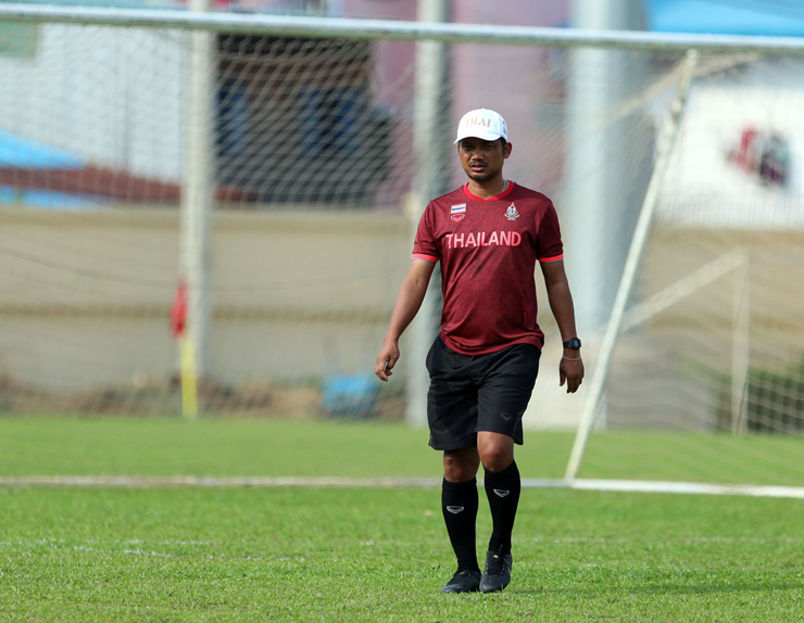 Cầu thủ U22 Thái Lan chơi búng tai, thoải mái chờ “săn” HCV SEA Games 32 - 1