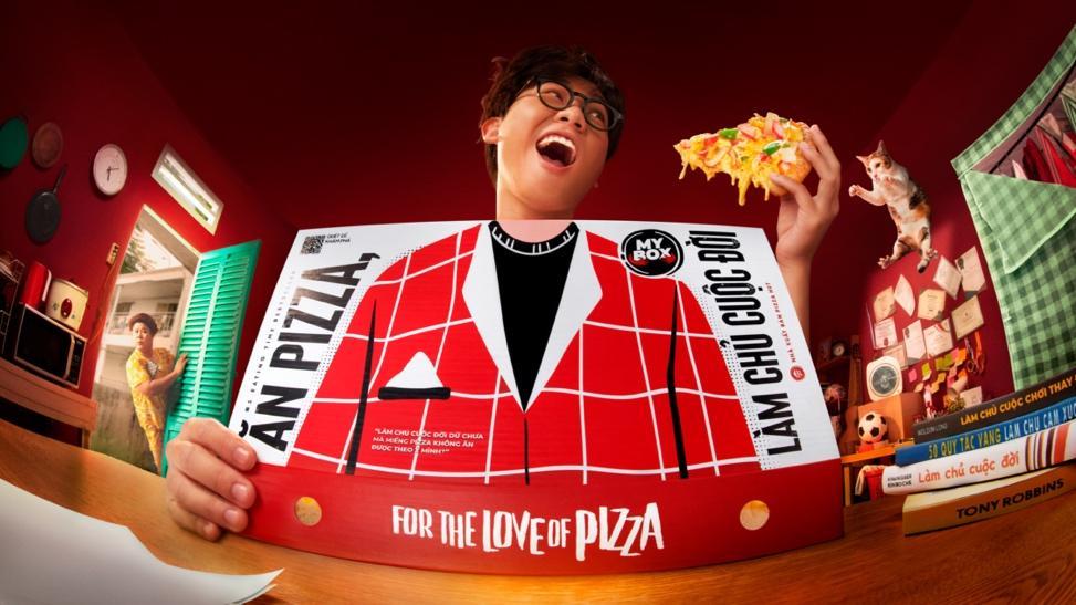Chân dung bìa sách “Làm chủ cuộc đời” của Pizza Hut x Lê Dương Bảo Lâm