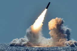 Vì sao Mỹ công khai đưa tàu ngầm hạt nhân uy lực tới Hàn Quốc?
