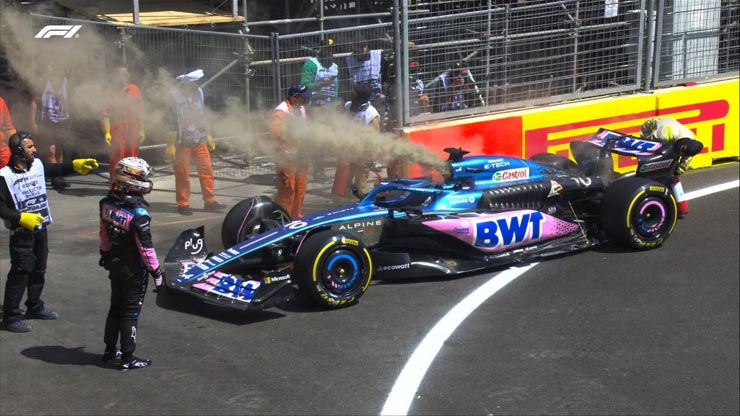 Chiếc xe của Gasly gặp sự cố ở FP1