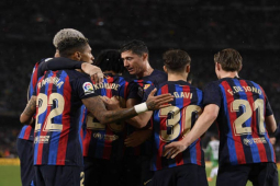 Video bóng đá Barcelona - Real Betis: Tưng bừng hiệp 1, bước ngoặt thẻ đỏ (La Liga)