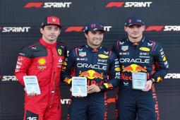 Thể thao - Đua xe F1, Azerbaijan GP: Pérez chiến thắng cuộc đua “phụ” đầu tiên